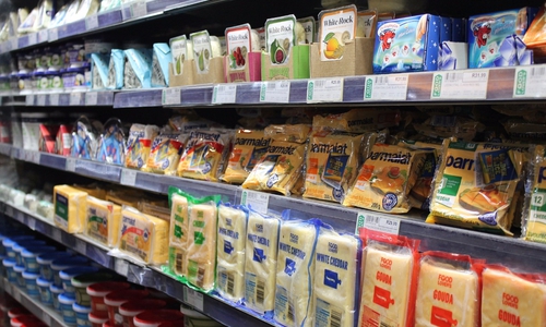 Achtet darauf, dass die Produktverpackung nicht geschädigt und ein Unterdruck in Gläsern vorhanden ist! Symbolbild: pixabay