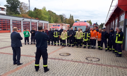 28 Einsatzkräfte aus dem Landkreis Helmstedt waren in Meppen im Einsatz. Foto: Feuerwehr