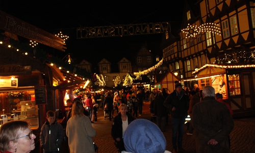 In den nächsten Wochen hat der Weihnachtsmarkt wieder täglich von 11 bis 21 Uhr geöffnet. Fotos: Julia Seidel