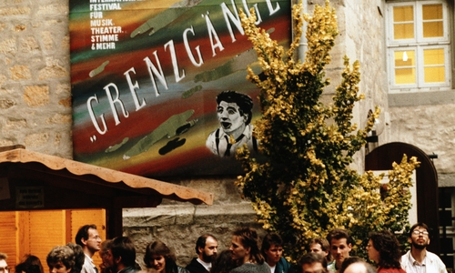 Ein Festivalplakat von 1990. Foto: Stadt Wolfsburg