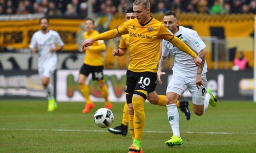 Kommt nicht im Abstiegsfall: Marvin Stefaniak. Foto: imago/Hentschel