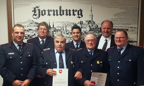 Daniel Zalesinski, Peter Bartels, Bernd Dittelbach, Tobias Thurau, Hermann
Freise, Andreas Memmert und Wolfgang Hesse. Fotos: Feuerwehr Hornburg/Luisa Schneemilch