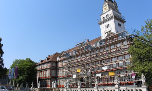 Die Bauarbeiten im Schloss dauern voraussichtlich noch bis 2019 an. Foto: Jan Borner