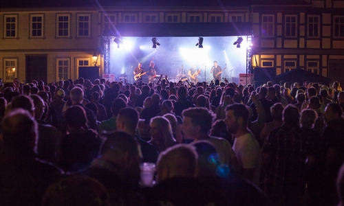 Das Altstadtfest bietet wieder zahlreiche Attraktionen. Symbolfoto: Alec Pein
