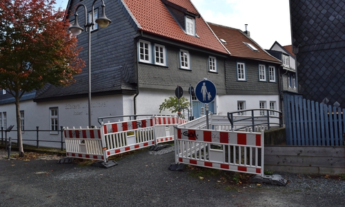 Ab Montag wird die Trollmönchbrücke am Moritz-von-Sachsen-Platz instandgesetzt.