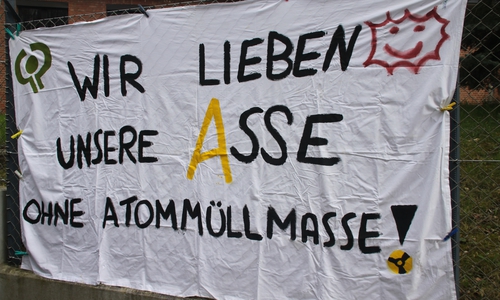 Aktivisten aus Vahlberg kündigen eine neue Demonstration gegen die Pläne am Bergwerk Asse II an. 