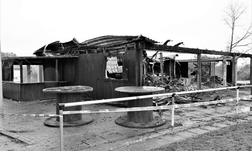 Das Vereinsheim ist komplett abgebrannt. Jetzt steht fest: Es war Brandstiftung.