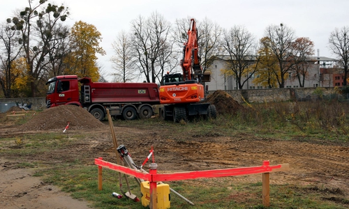 Die Bauarbeiten sind gestartet.