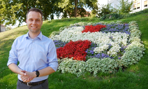 Der SPD-Bürgermeisterkandidat Dennis Berger.