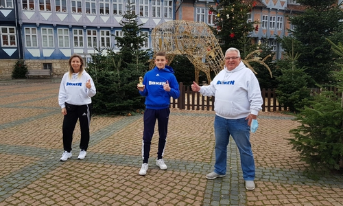 Der 13-Jährige wurde mit dem goldenen Boxhandschuh ausgezeichnet.