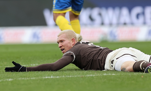 Eintracht Braunschweig gegen den FC St. Pauli.