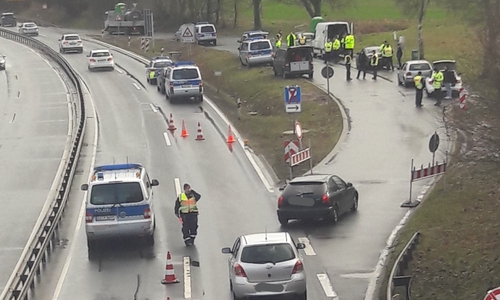 Die Großkontrolle führte zu Verzögerungen im Feierabendverkehr.