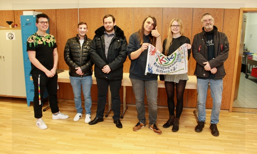 Von links: Andre Quas (3. Vorsitzender), Manuel Marrone (2. Vorsitzender), Tim Sauerbrei (Beisitzer), Jonas Logsdon (1. Vorsitzender), Finja Mylnek (Beisitzerin) und Guido Jeß (Beisitzer)