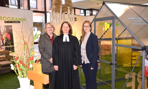 Irmtraut Buchberger, Dr. Heidrun Gunkel und Dr. Doreen Götzky (v. li.).