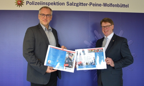 Die Spendenübergabe.