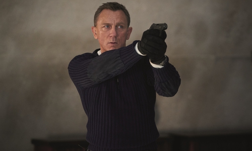 Bond im Dienste Ihrer Majestät.