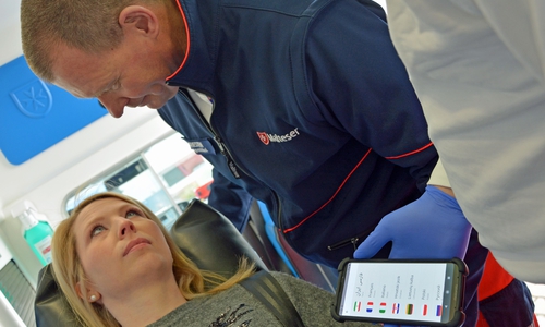 Mit der „DICTUM Rescue-App“ gelingt die Verständigung mit fremdsprachigen Patienten.