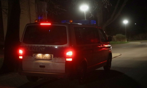 Die Polizei im Einsatz vor Ort.