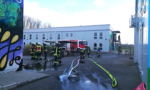Es waren an die 50 Feuerwehrleute im Einsatz.