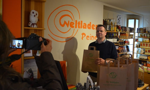 Hier war "Kurz be-dacht" bei einem Videodreh im Weltladen.