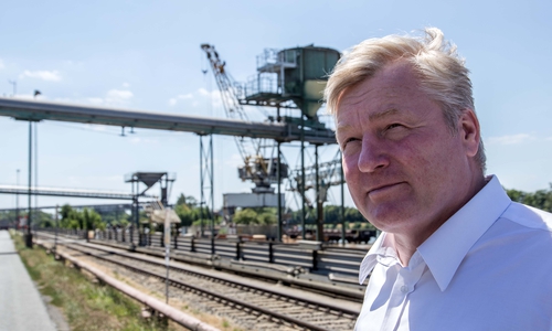 Der Niedersächsische Wirtschaftsminister Dr. Bernd Althusmann will Unternehmen Unterstützung bieten, die von gestörten Lieferketten betroffen sind.