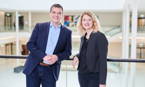 Die Goslarer Landtagsabgeordneten Dr. Alexander Saipa und Petra Emmerich-Kopatsch (SPD)