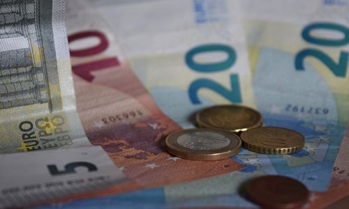 Der städtische Haushalt für 2020 ist genehmigt. Aufgrund der unüberschaubaren Auswirkungen der Corona-Krise auf die Stadtfinanzen gilt jetzt aber vorerst eine Haushaltssperre.