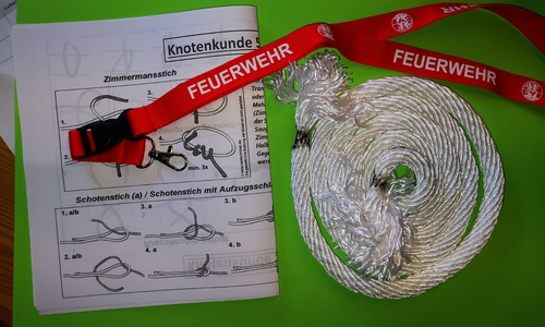 Mit dieser Ausstattung können die Kinder zuhause lernen.