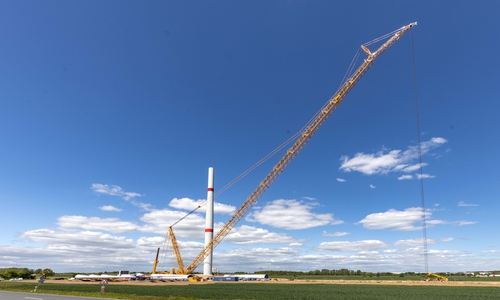 Sieben über 200 Meter große Windräder werden in Drütte errichtet, um auf grüne Art und Weise Wasserstoff für die Salzgitter AG zu erzeugen. 