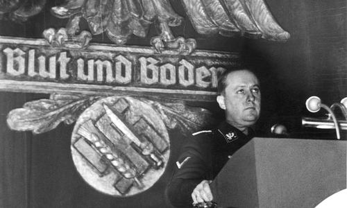 Richard Walther Darré bei einer Rede in der Reichsbauernhalle in Goslar (An der Wachtelpforte, abgebrannt 1948)