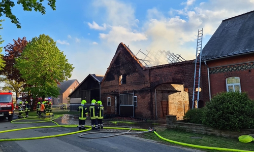 Das Gebäude ist einsturzgefährdet.