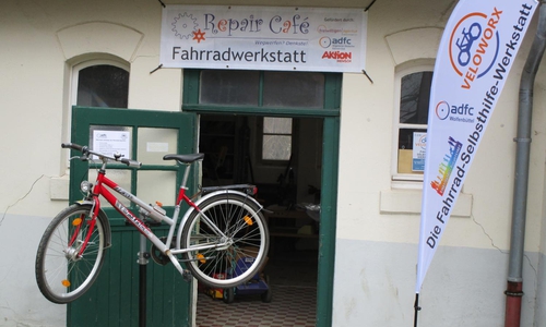 Auch die Fahrrardwerkstatt "Veloworx" des ADFC öffnet wieder ihre Tore.