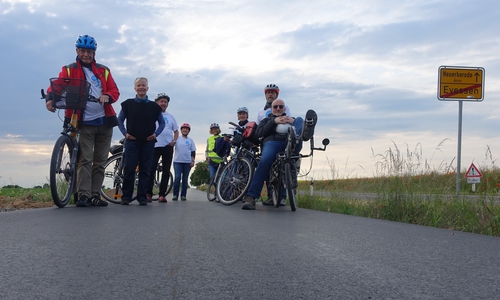 Die Radweginitiative Evessen freut sich auf die baldige Fertigstellung des Radweges entlang der L625.