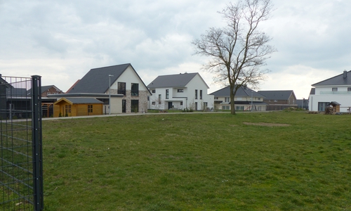 Spielplatz Hasenmorgen Brachfläche.