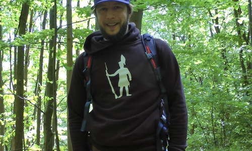 Kreisheimatpfleger Marco Failla bietet archäologische Führungen zu den Reitlingsbefestigungen im Elm und zur Werla-Pfalz an. 