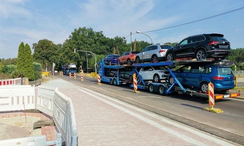 Die B 188 ist in Dannenbüttel derzeit halbseitig gesperrt.