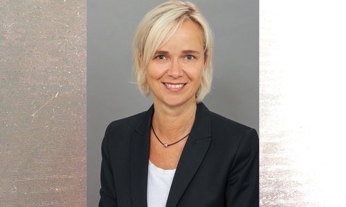 Gabriele Kühne berät Sie am Telefon.