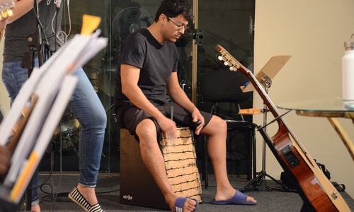 So sieht eine Cajon aus, wenn sie fertig ist.