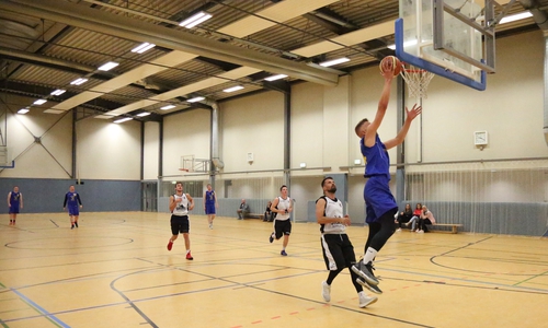 Am Mittwoch gab es ein Freundschaftsspiel gegen die Schapen Sharks.