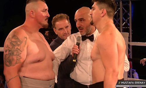 Von links: Dennis Lewandowski bot Sieger Marco Huck eindriucksvoll Paroli.