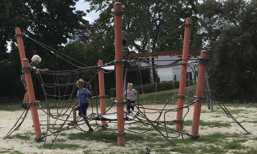 Der Kinderspielplatz am Altmarkring in Mörse und viele weitere Spielplätze in Ehmen, Vorsfelde und Wendschott wurden von den Kindern ausgiebig getestet. 