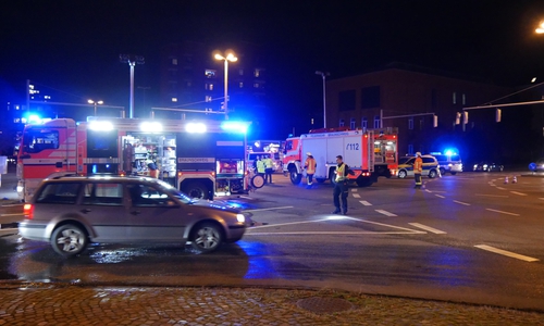 Die Polizei musste den Verkehr während der Unfallaufnahme leiten.