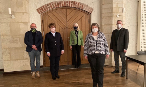 Der Vorstand des Aller-Ohre-Verbandes mit alter und neuer Vorsitzender sowie Geschäftführerin: 