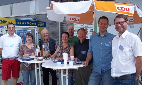 Vor Corona sahen die Café Treffs so aus. Nun verlagert die CDU sie ins Internet.