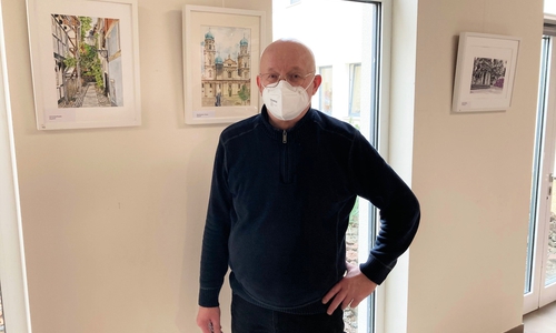 Der Braunschweiger Künstler Piotr Wreczycki stellt seine Werke im Helios Klinikum in Gifhorn aus.