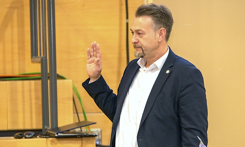 Ivica Lukanic (parteilos) trat am 1. November die Nachfolge des langjährigen Bürgermeisters Thomas Pink an.
