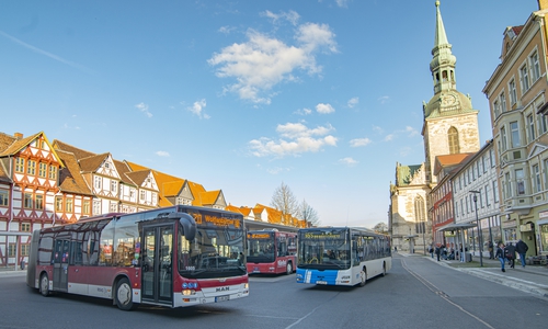 Am Kornmarkt treffen sich die Wolfenbütteler Buslinien. Archivbild