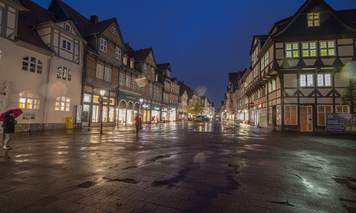 Die Silvesternacht in der Region wird mild, aber regnerisch. 