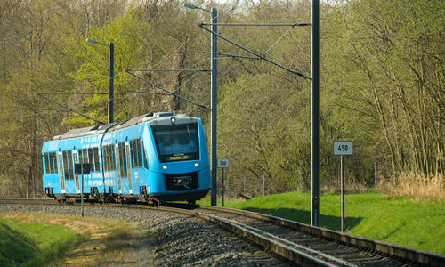 Ein Coradia iLint-Brennstoffzellenzug von Alstom.
