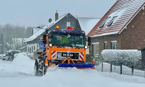 Ein Räumfahrzeug in Goslar.